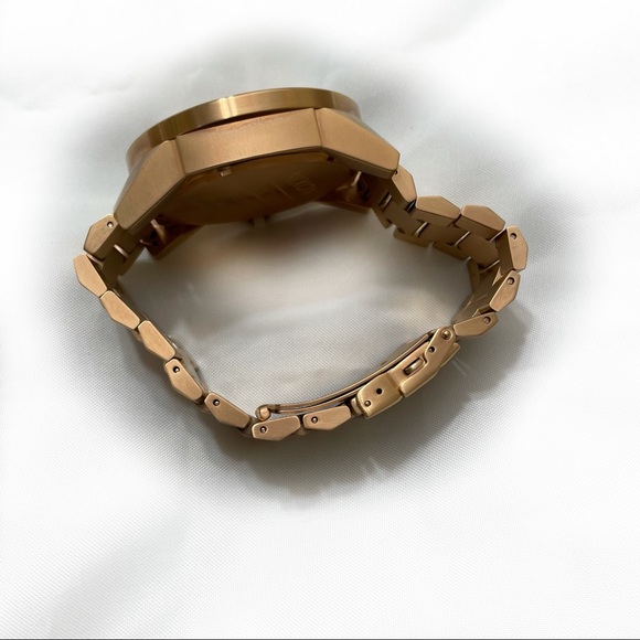 NIXON THE CORPORAL STAINLESS STEEL WATCH - Picture 6 of 10